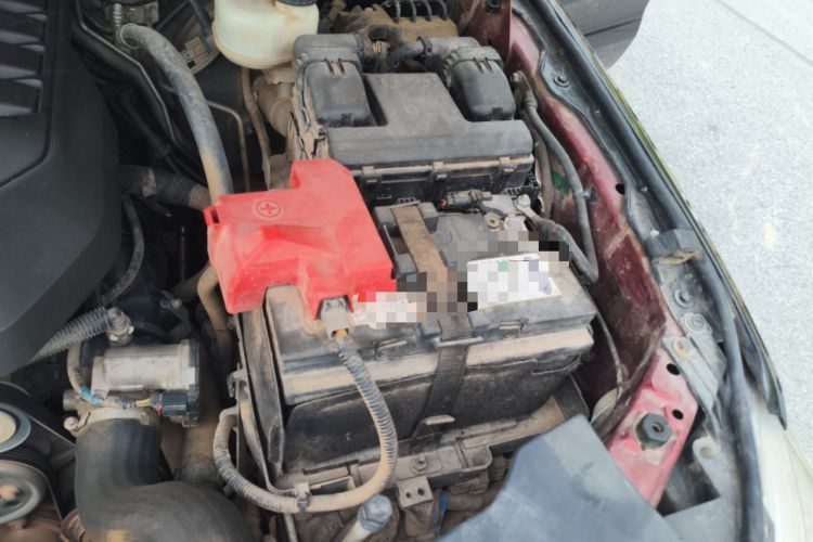 Used Ford Everest 2016 2.0T Gasoline Automatic 4x4 Flagship Edition Engine Bay Left