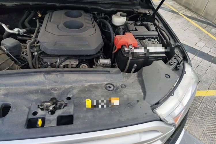 Used Ford Everest 2016 2.0T Gasoline Automatic 4x4 Elite Edition Engine Bay Left