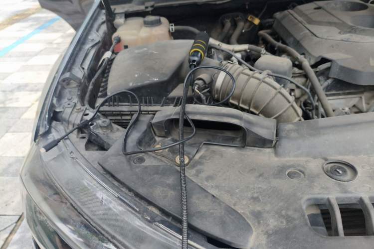 Used Ford Everest 2016 2.0T Gasoline Automatic 4x4 Elite Edition Engine Bay Right