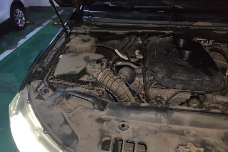 Used Ford Everest 2016 2.0T Gasoline Automatic 4x4 Flagship Edition Engine Bay Right