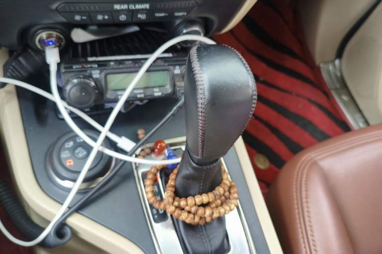 Used Ford Everest 2016 2.0T Gasoline Automatic 4x4 Elite Edition Gear Lever