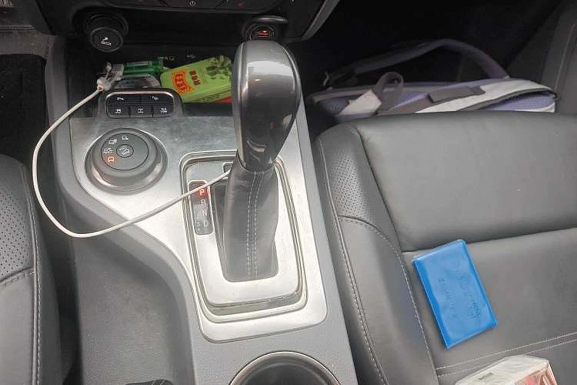 Used Ford Everest 2016 2.0T Gasoline Automatic 4x4 Luxury Edition Gear Lever