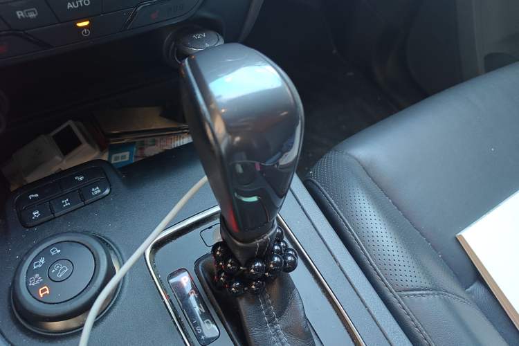 Used Ford Everest 2016 2.0T Gasoline Automatic 4x4 Flagship Edition Gear Lever