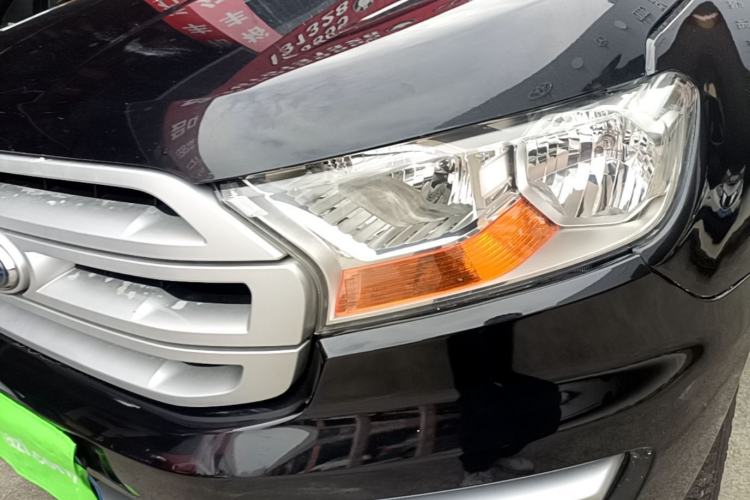 Used Ford Everest 2016 2.0T Gasoline Automatic 4x4 Elite Edition Left Front Headlight