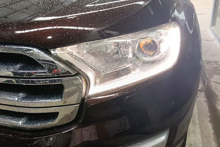 Used Ford Everest 2016 2.0T Gasoline Automatic 4x4 Flagship Edition Left Front Headlight