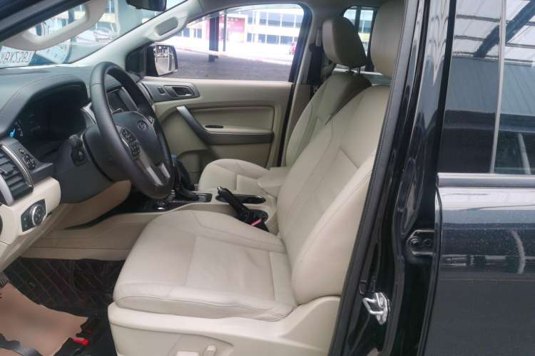 Used Ford Everest 2016 2.0T Gasoline Automatic 4x4 Luxury Edition Left Front Seat