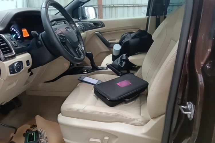 Used Ford Everest 2016 2.0T Gasoline Automatic 4x4 Flagship Edition Left Front Seat