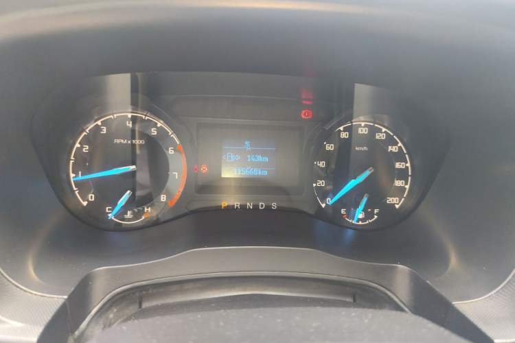 Used Ford Everest 2016 2.0T Gasoline Automatic 4x4 Elite Edition Odometer Close Up