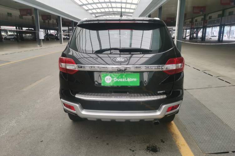Used Ford Everest 2016 2.0T Gasoline Automatic 4x4 Luxury Edition Rear