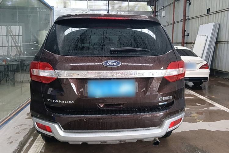 Used Ford Everest 2016 2.0T Gasoline Automatic 4x4 Flagship Edition Rear