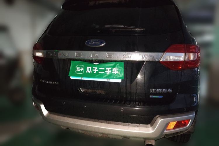 Used Ford Everest 2016 2.0T Gasoline Automatic 4x4 Flagship Edition Rear
