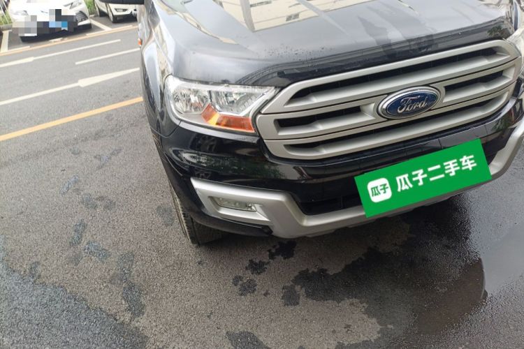 Used Ford Everest 2016 2.0T Gasoline Automatic 4x4 Elite Edition Right Front Headlight