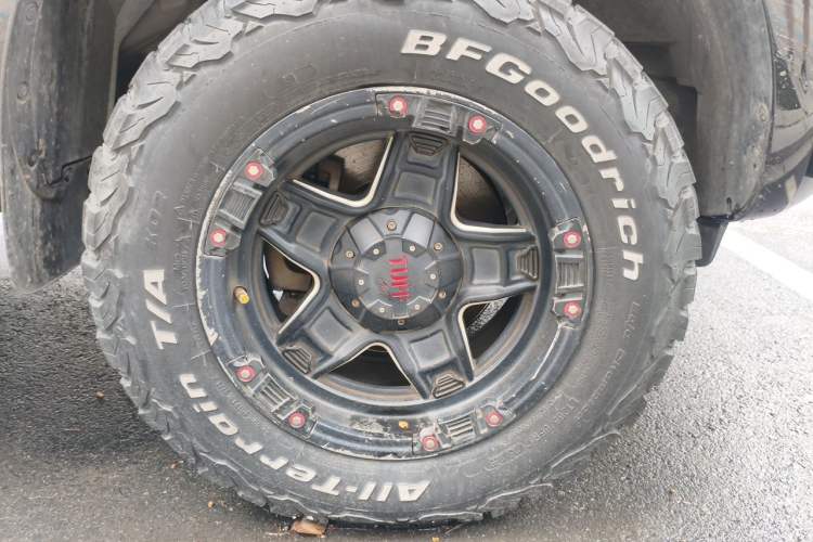Used Ford Everest 2016 2.0T Gasoline Automatic 4x4 Elite Edition Right Front Wheel Hub