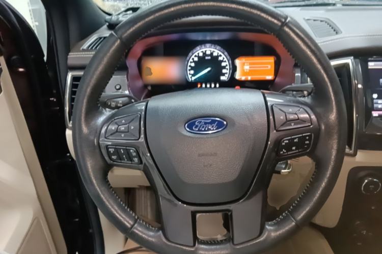 Used Ford Everest 2016 2.0T Gasoline Automatic 4x4 Flagship Edition Steering Wheel