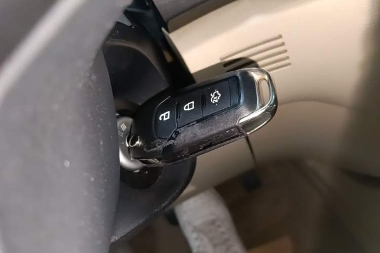 Used Ford Everest 2016 2.0T Gasoline Automatic 4x4 Flagship Edition Vehicle Key