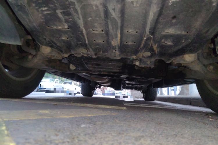 Used Ford Everest 2016 2.0T Gasoline Automatic 4x4 Luxury Edition Chassis Front