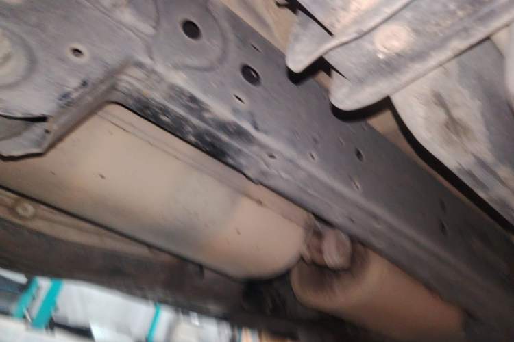 Used Ford Everest 2016 2.0T Gasoline Automatic 4x4 Flagship Edition Chassis Rear Left