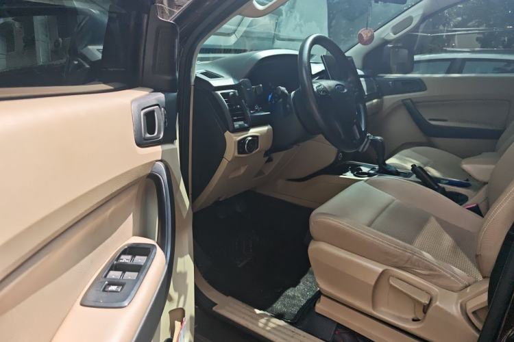 Used Ford Everest 2016 2.0T Gasoline Automatic Two-Wheel Drive Elite Edition Driver Seat