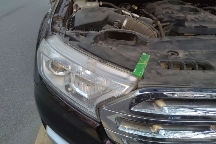 Used Ford Everest 2016 2.0T Gasoline Automatic 4x4 Luxury Edition Engine Bay Right