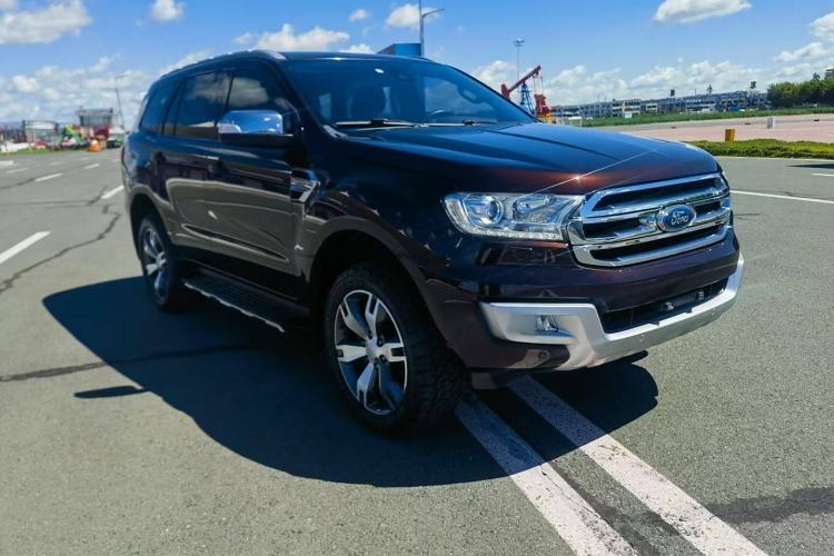 Used Ford Everest 2016 2.0T Gasoline Automatic 4x4 Flagship Edition Exterior 1