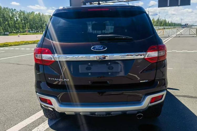 Used Ford Everest 2016 2.0T Gasoline Automatic 4x4 Flagship Edition Exterior 3