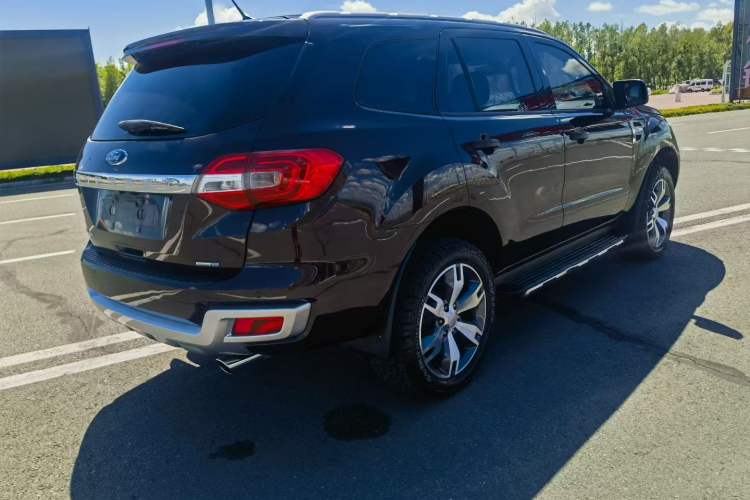Used Ford Everest 2016 2.0T Gasoline Automatic 4x4 Flagship Edition Exterior 4