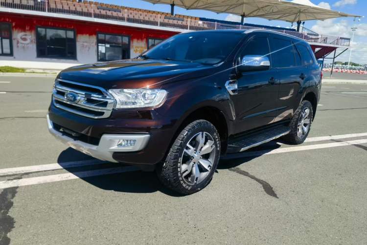 Used Ford Everest 2016 2.0T Gasoline Automatic 4x4 Flagship Edition Exterior 5