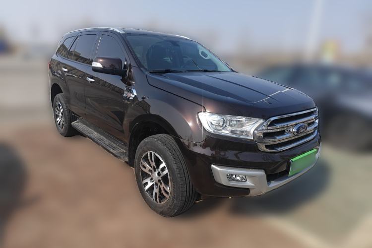 Used Ford Everest 2016 2.2T Diesel Manual 4x4 Luxury Edition Front Right 45 Deg