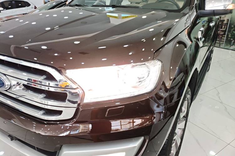 Used Ford Everest 2016 2.0T Gasoline Automatic 4x4 Flagship Edition Left Front Headlight