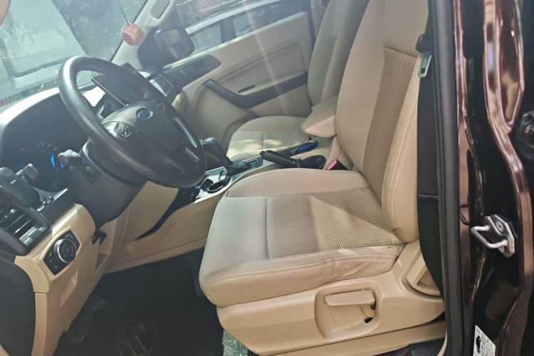 Used Ford Everest 2016 2.0T Gasoline Automatic Two-Wheel Drive Elite Edition Left Front Seat