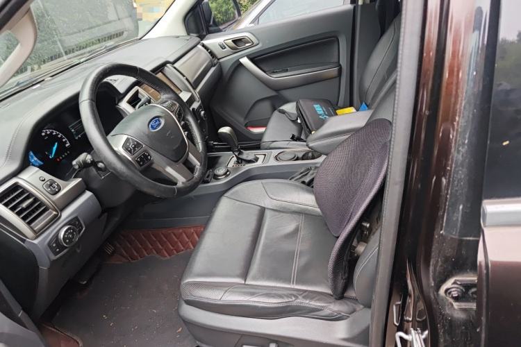 Used Ford Everest 2016 2.0T Gasoline Automatic 4x4 Luxury Edition Left Front Seat