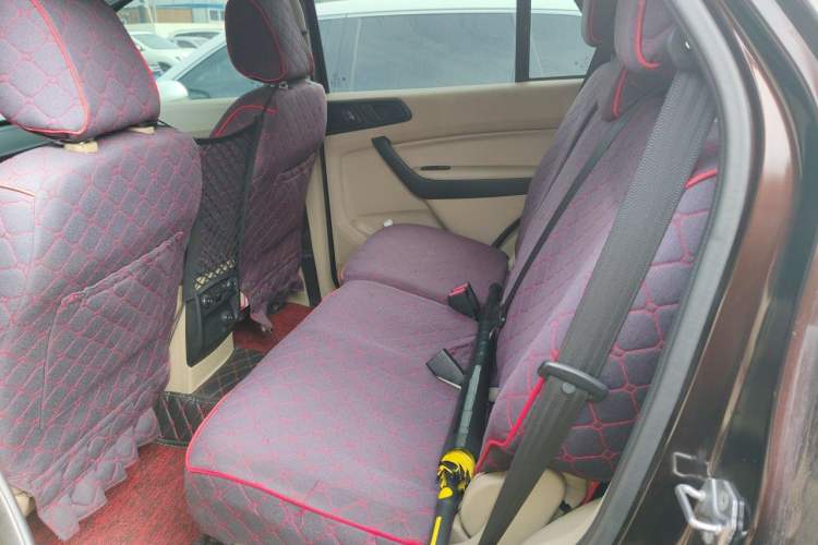 Used Ford Everest 2016 2.0T Gasoline Automatic 4x4 Elite Edition Left Rear Seat