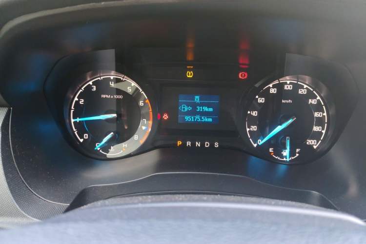 Used Ford Everest 2016 2.0T Gasoline Automatic 4x4 Elite Edition Odometer Close Up