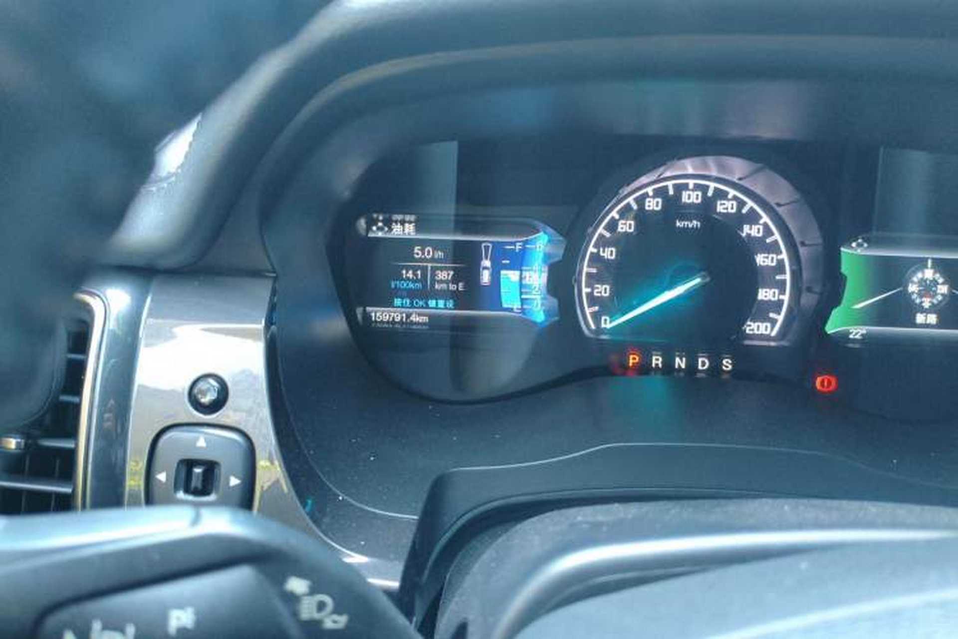 Used Ford Everest 2016 2.0T Gasoline Automatic 4x4 Flagship Edition Odometer Close Up