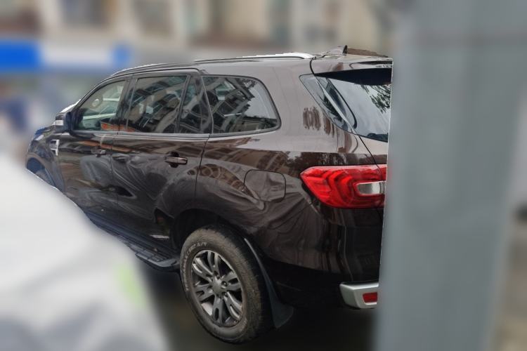 Used Ford Everest 2016 2.0T Gasoline Automatic 4x4 Luxury Edition Rear Left 45 Deg