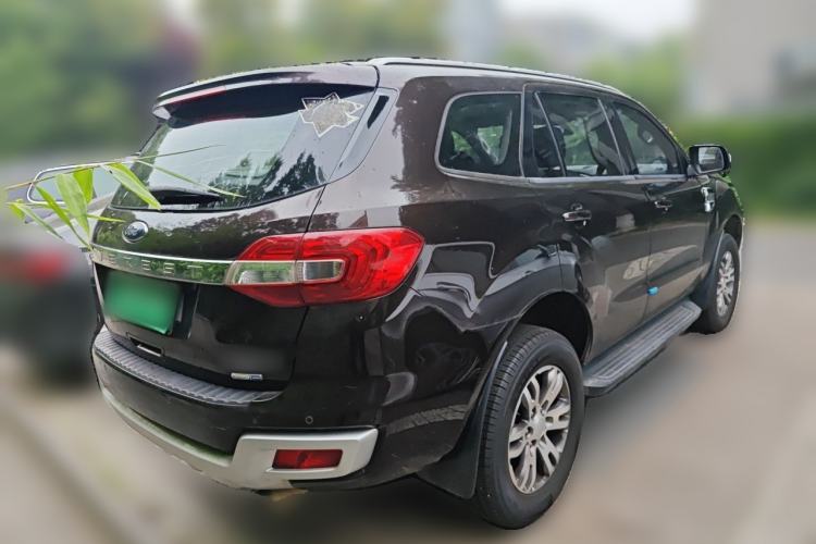 Used Ford Everest 2016 2.0T Gasoline Automatic 4x4 Luxury Edition Rear Right 45 Deg