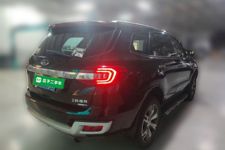 Used Ford Everest 2016 2.0T Gasoline Automatic 4x4 Flagship Edition Rear Right 45 Deg