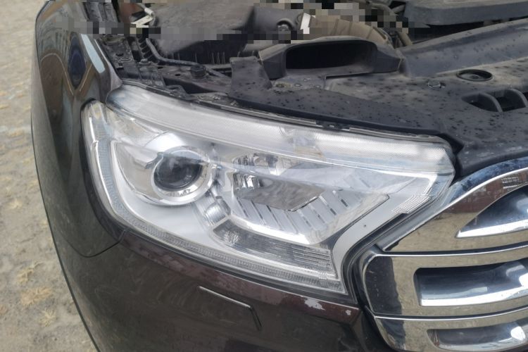 Used Ford Everest 2016 2.0T Gasoline Automatic 4x4 Luxury Edition Right Front Headlight