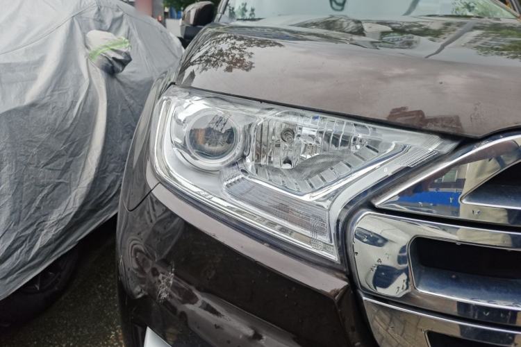 Used Ford Everest 2016 2.0T Gasoline Automatic 4x4 Luxury Edition Right Front Headlight