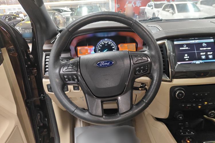 Used Ford Everest 2016 2.0T Gasoline Automatic 4x4 Flagship Edition Steering Wheel
