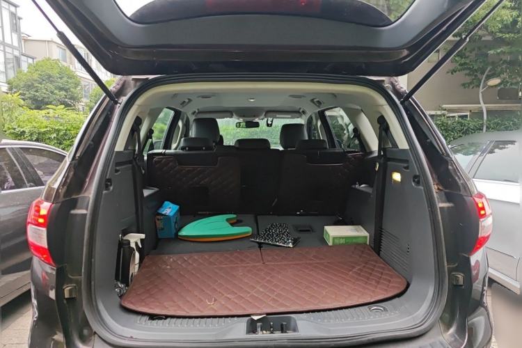 Used Ford Everest 2016 2.0T Gasoline Automatic 4x4 Luxury Edition Trunk