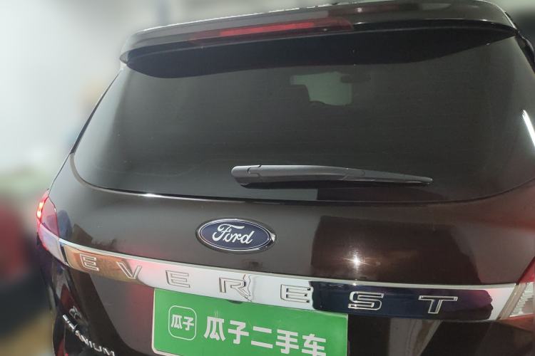 Used Ford Everest 2016 2.0T Gasoline Automatic 4x4 Flagship Edition Rear