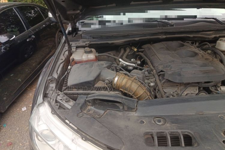 Used Ford Everest 2016 2.0T Gasoline Automatic 4x4 Luxury Edition Engine Bay Right