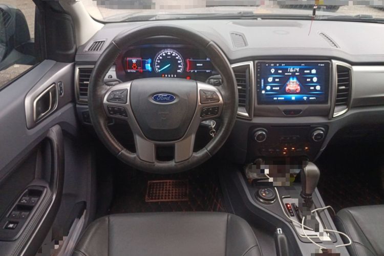 Used Ford Everest 2016 2.0T Gasoline Automatic 4x4 Luxury Edition Steering Wheel