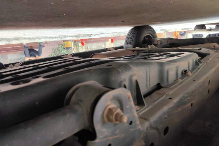 Used Ford Everest 2016 2.0T Gasoline Automatic 4x4 Elite Edition Chassis Rear Left