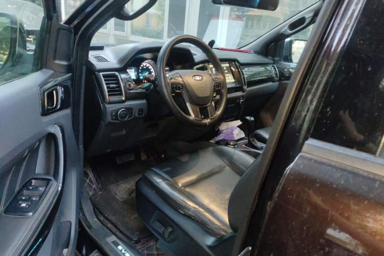 Used Ford Everest 2016 2.0T Gasoline Automatic 4x4 Flagship Edition Driver Seat