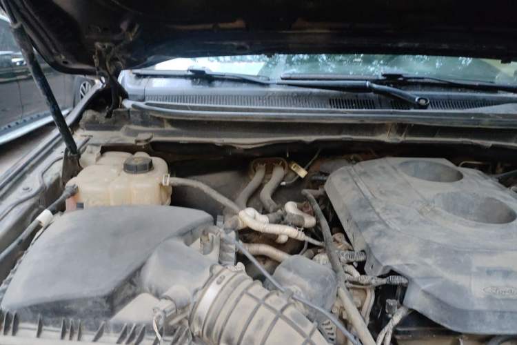 Used Ford Everest 2016 2.0T Gasoline Automatic 4x4 Flagship Edition Engine Bay Right