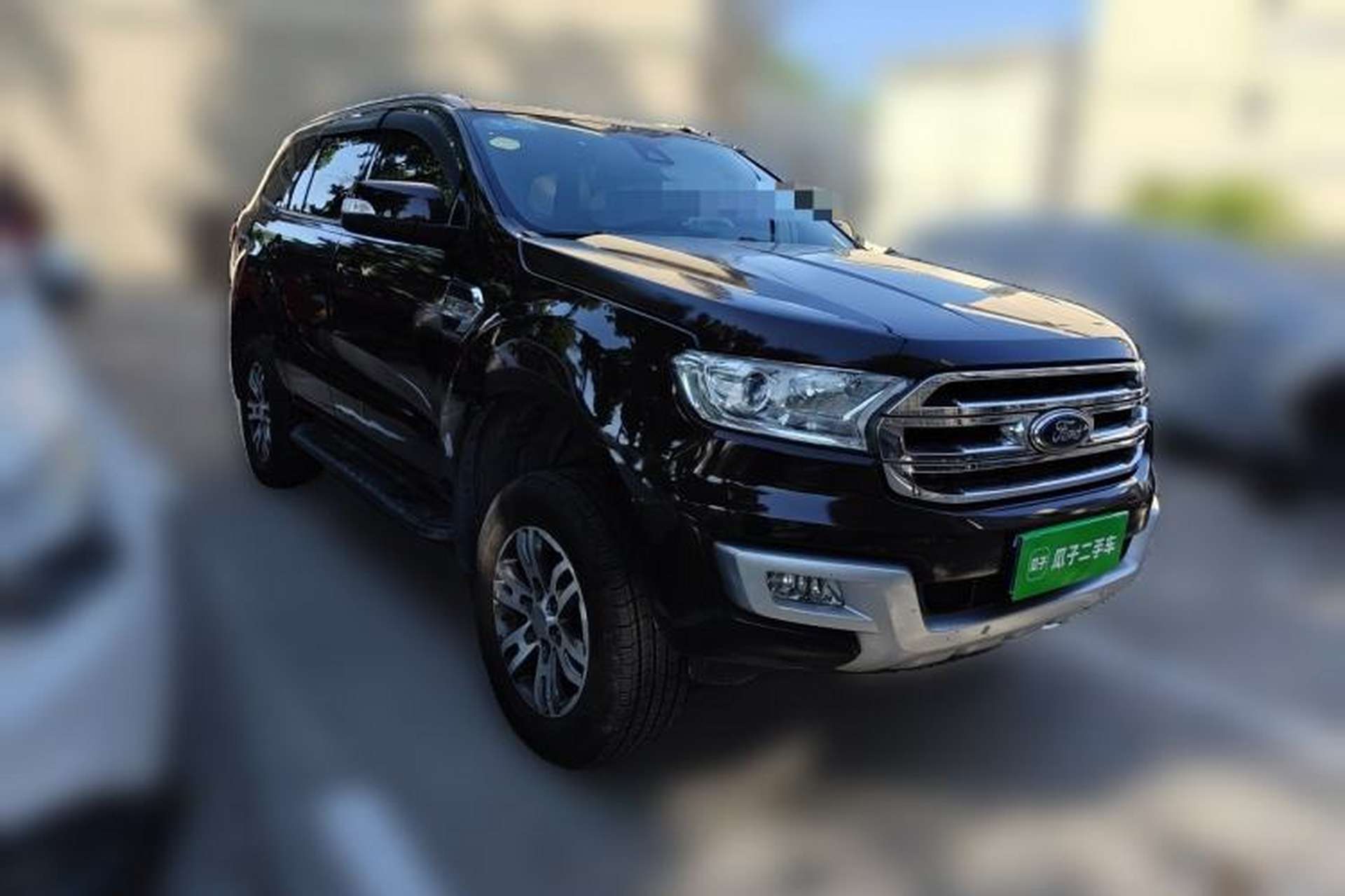Used Ford Everest 2016 2.0T Gasoline Automatic 4x4 Luxury Edition Front Right 45 Deg