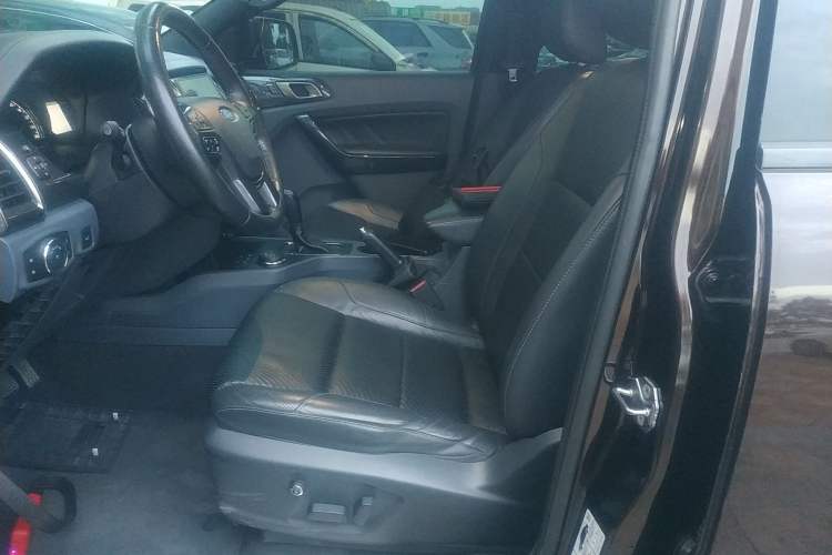 Used Ford Everest 2016 2.0T Gasoline Automatic 4x4 Flagship Edition Left Front Seat