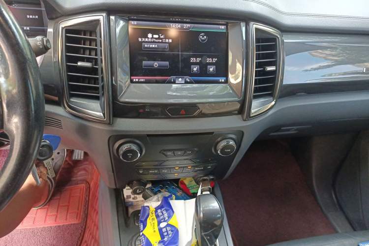 Used Ford Everest 2016 2.0T Gasoline Automatic 4x4 Flagship Edition Audio And AC Panel